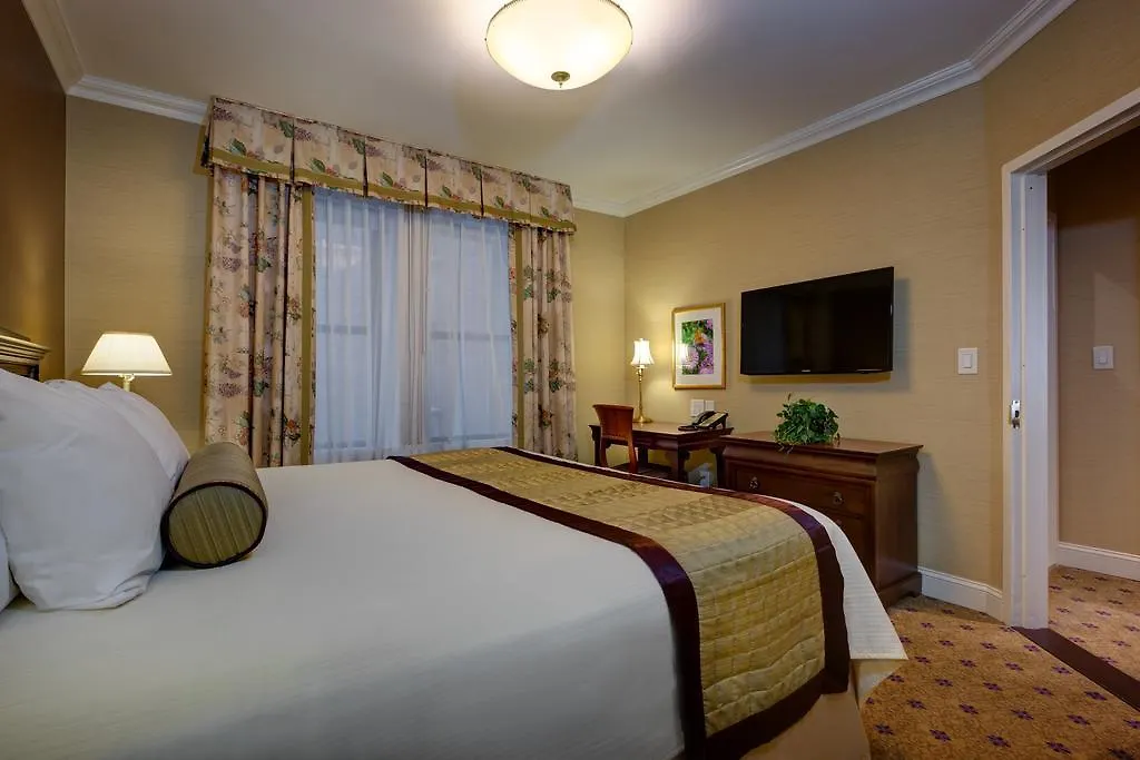Wellington Hotel New York