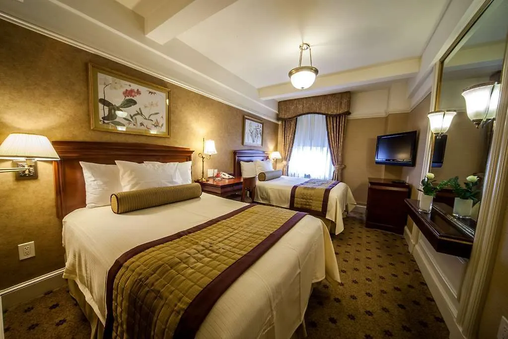 Wellington Hotel New York 3*,  USA