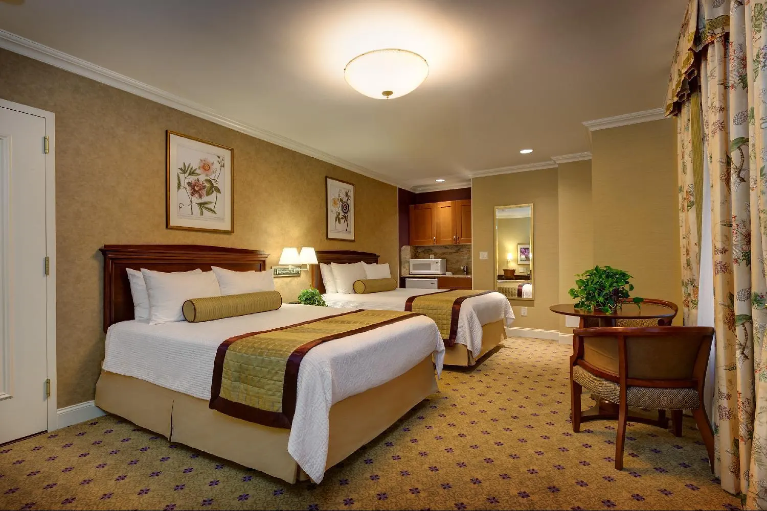 Wellington Hotel New York