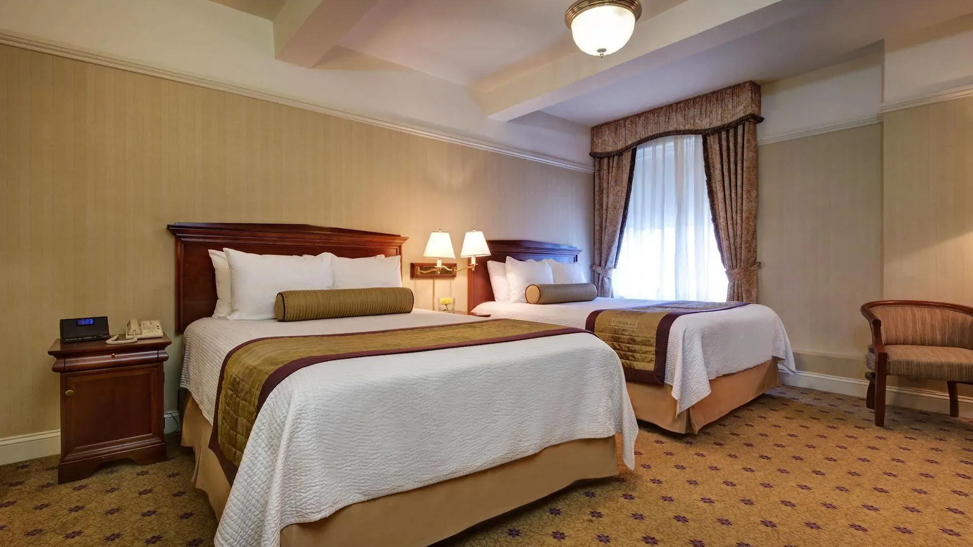 Wellington Hotel New York