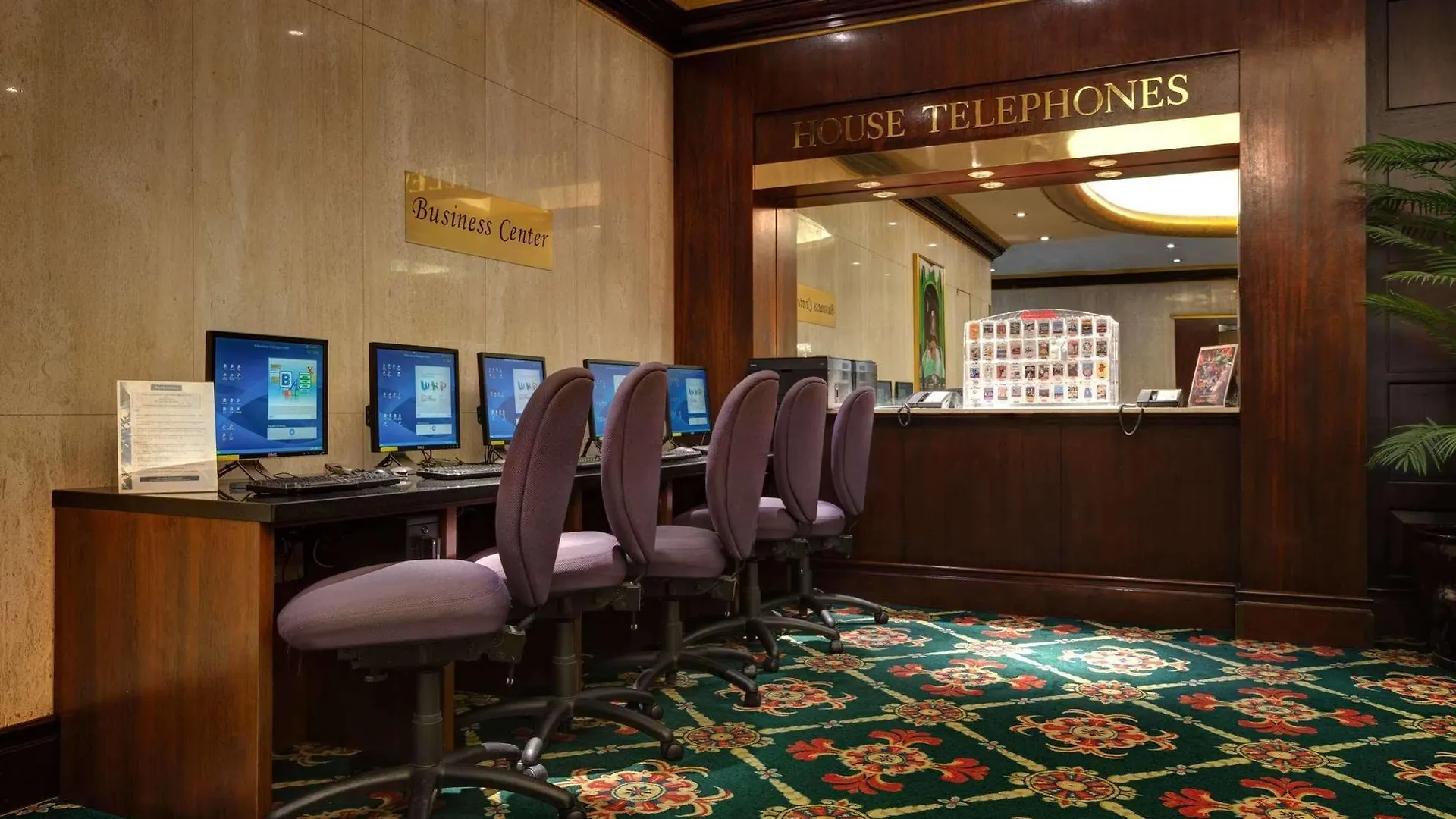 Wellington Hotel New York