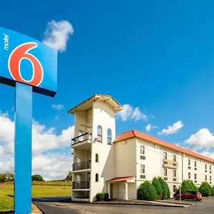 Otel 6-hazelwood, Mo Hazelwood